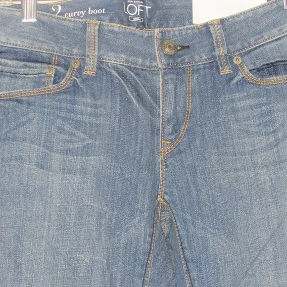 NWT LOFT Curvy Boot Mid Rise Boot Cut Jeans Size 2 - Picture 2 of 6